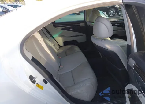 2015 Lexus Ls 460 from USA, damaged, VIN JTHBL5EF4F5134353